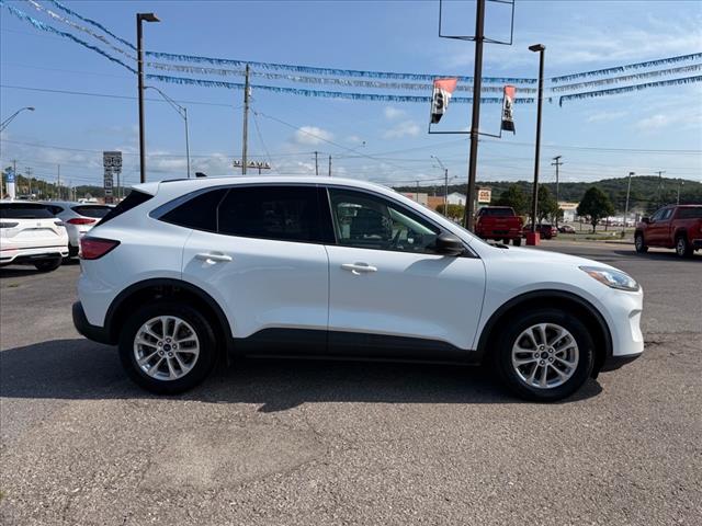 2022 Ford Escape Hybrid SE