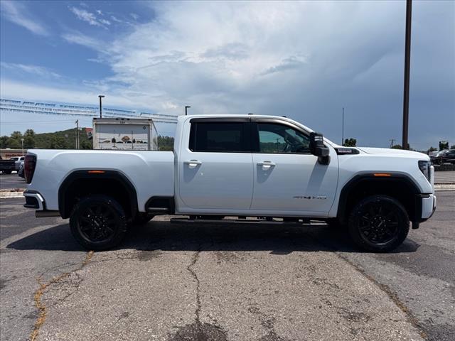 2024 GMC Sierra 2500HD AT4
