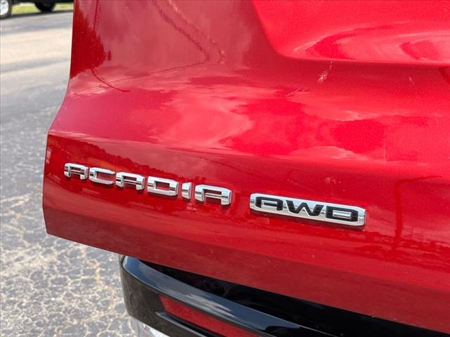 2024 GMC Acadia Denali