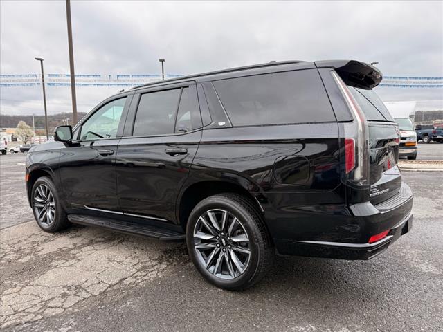 2023 Cadillac Escalade Sport