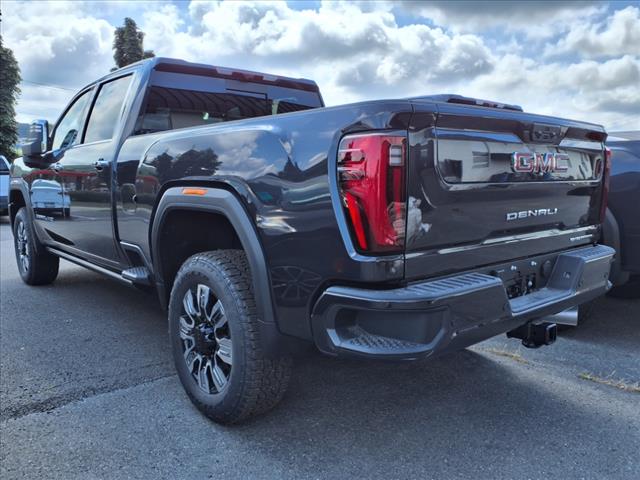2025 GMC Sierra 2500HD Denali