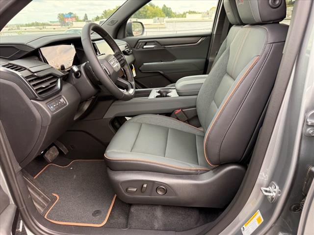 2025 GMC Acadia AT4