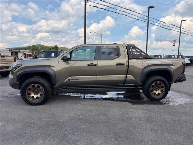 2024 Toyota Tacoma Trailhunter HV