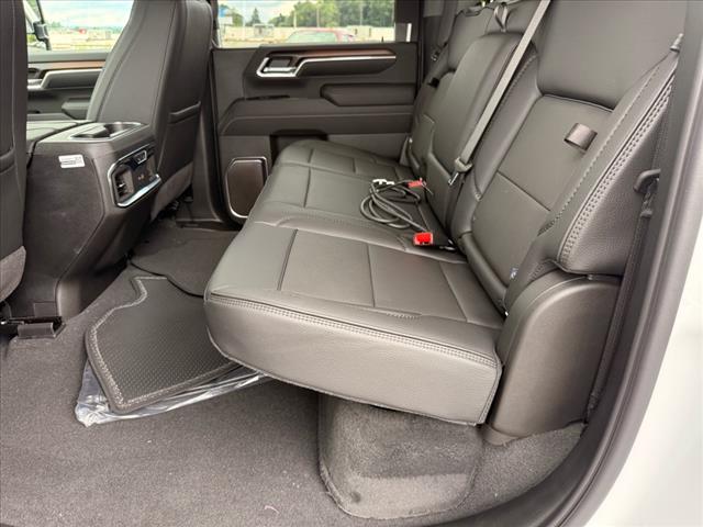 2025 GMC Sierra 2500HD Denali