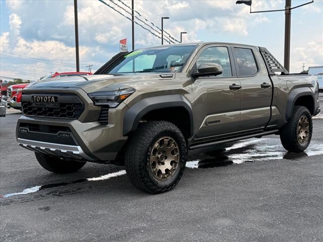 2024 Toyota Tacoma Trailhunter HV
