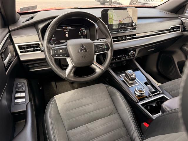 2023 Mitsubishi Outlander Black Edition