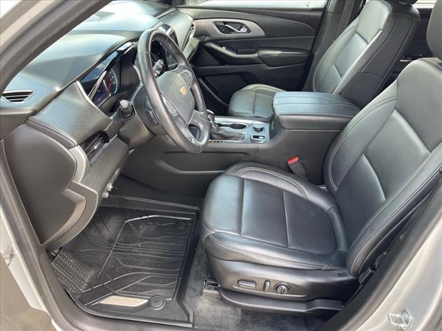 2022 Chevrolet Traverse LT Leather