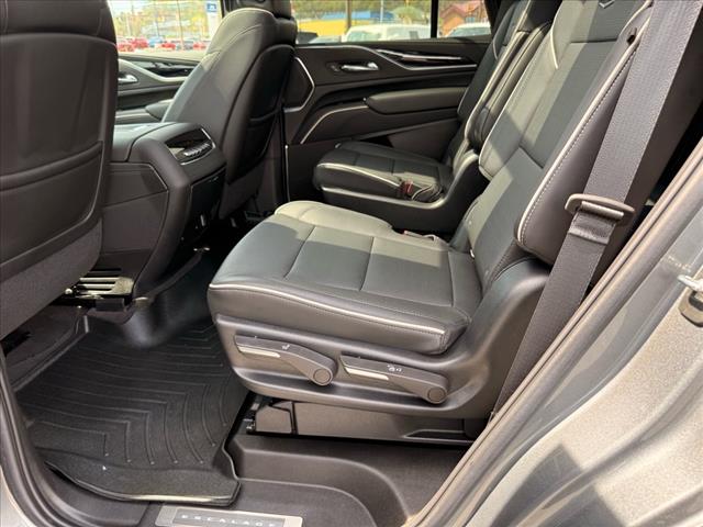 2022 Cadillac Escalade Sport