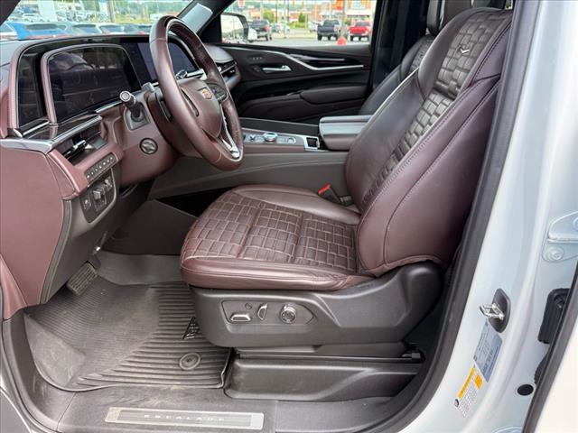 2023 Cadillac Escalade Sport Platinum