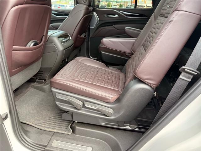 2023 Cadillac Escalade Sport Platinum