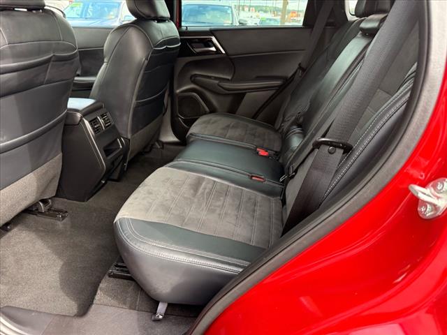 2023 Mitsubishi Outlander Black Edition