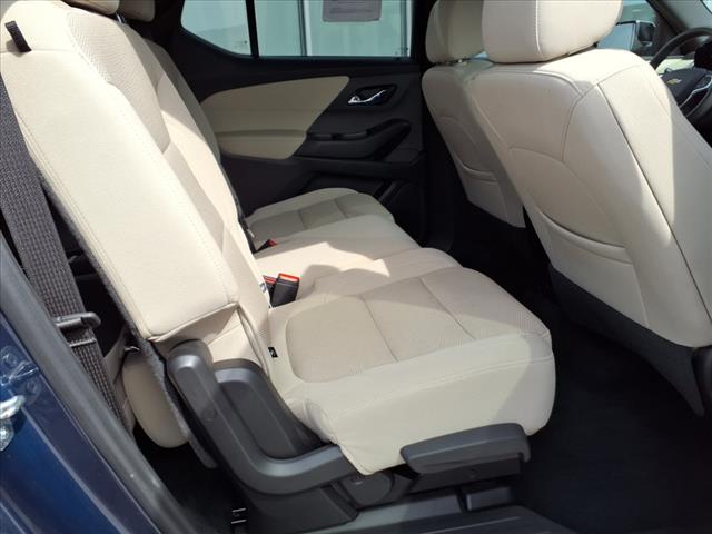 2022 Chevrolet Traverse LS