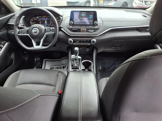 2021 Nissan Altima 2.5 SV
