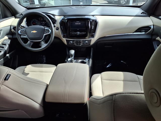 2022 Chevrolet Traverse LS