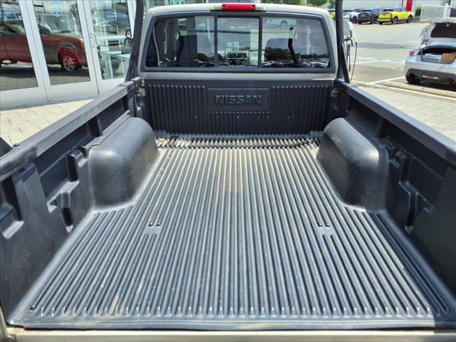 2004 Nissan Frontier XE