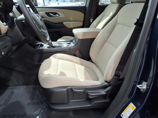 2022 Chevrolet Traverse LS
