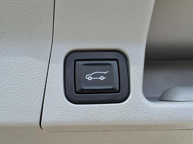2022 GMC Acadia SLT