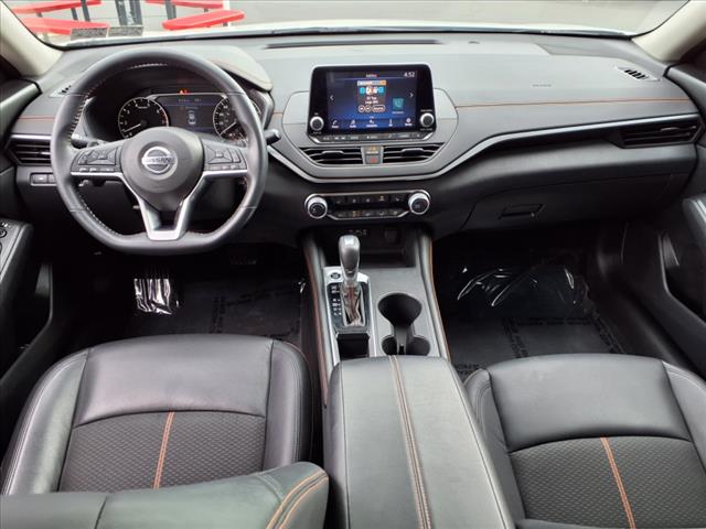 2022 Nissan Altima 2.0 SR