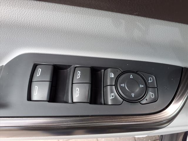 2022 GMC Acadia SLT