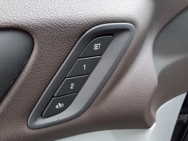2022 GMC Acadia SLT