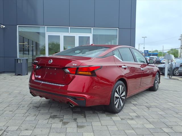 2021 Nissan Altima 2.5 SV