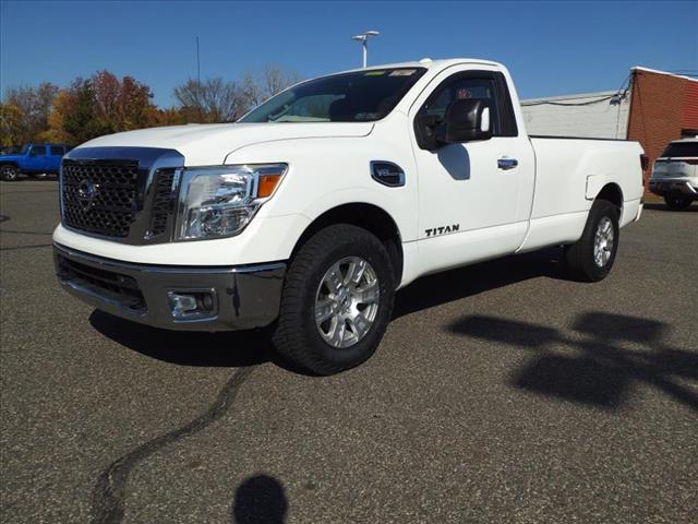 2017 Nissan Titan SV