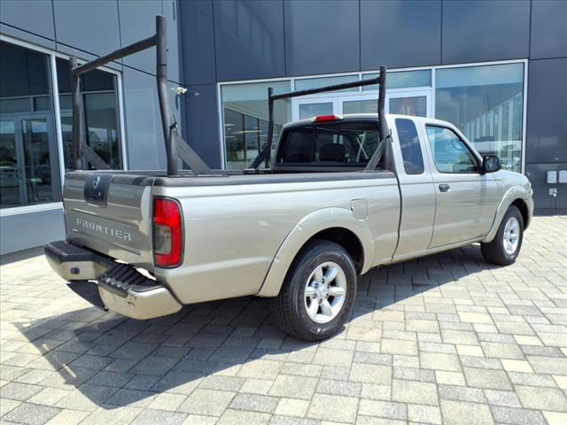 2004 Nissan Frontier XE