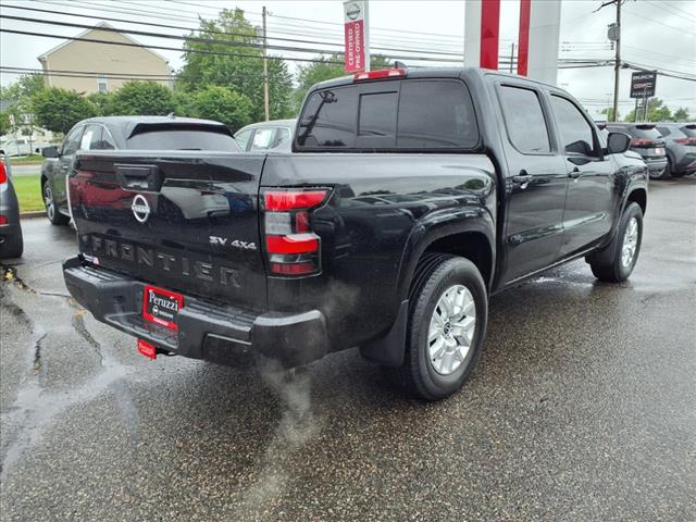 2022 Nissan Frontier SV