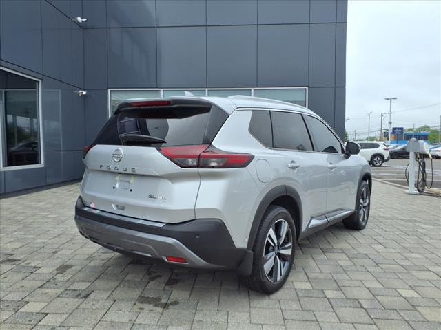 2022 Nissan Rogue SL