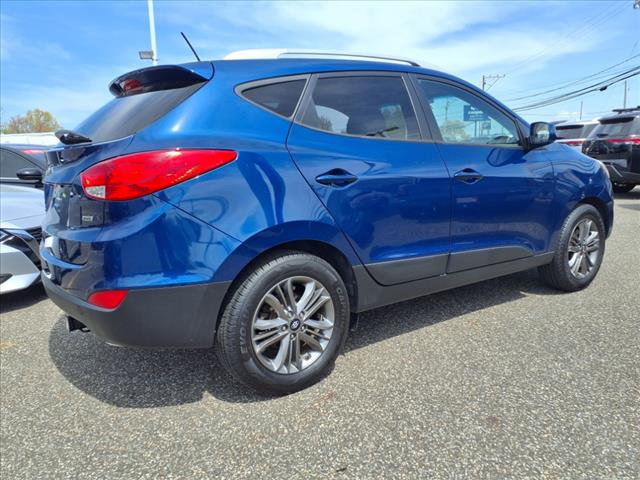 2015 Hyundai TUCSON SE