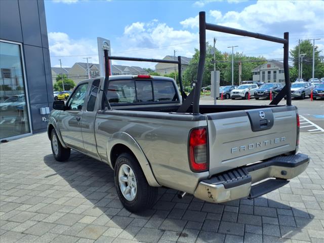 2004 Nissan Frontier XE