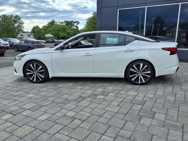 2022 Nissan Altima 2.0 SR