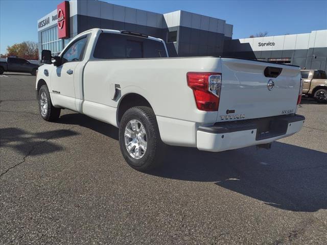 2017 Nissan Titan SV