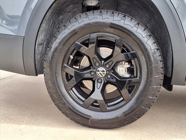 2025 Volkswagen Atlas 2.0T Peak Edition