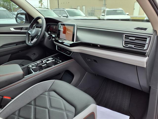 2025 Volkswagen Atlas 2.0T Peak Edition