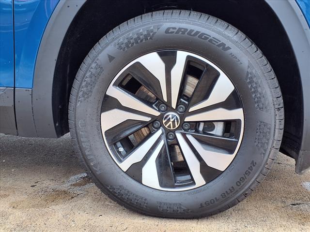 2025 Volkswagen Atlas Cross Sport 2.0T SE