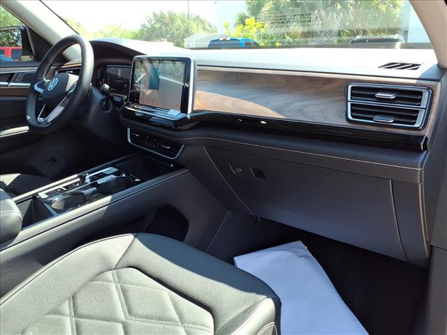 2026 Volkswagen Atlas SE