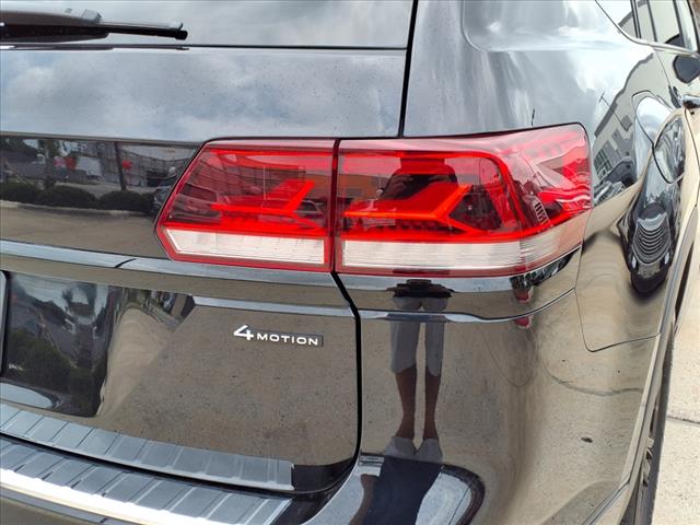 2023 Volkswagen Atlas 3.6 V6 SEL R-Line Black