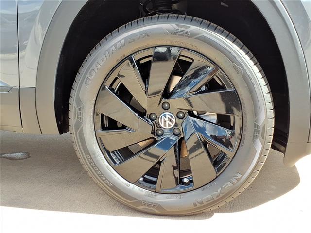 2026 Volkswagen Atlas Cross Sport SE