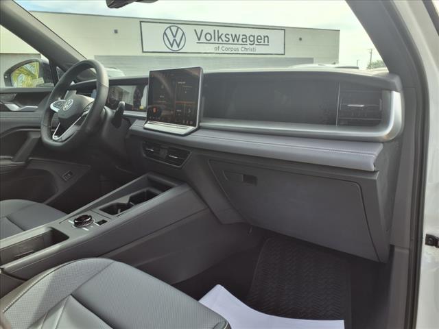 2025 Volkswagen Tiguan 2.0T SE R-Line Black