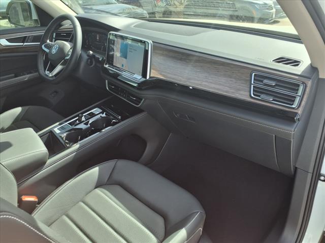 2025 Volkswagen Atlas 2.0T SEL