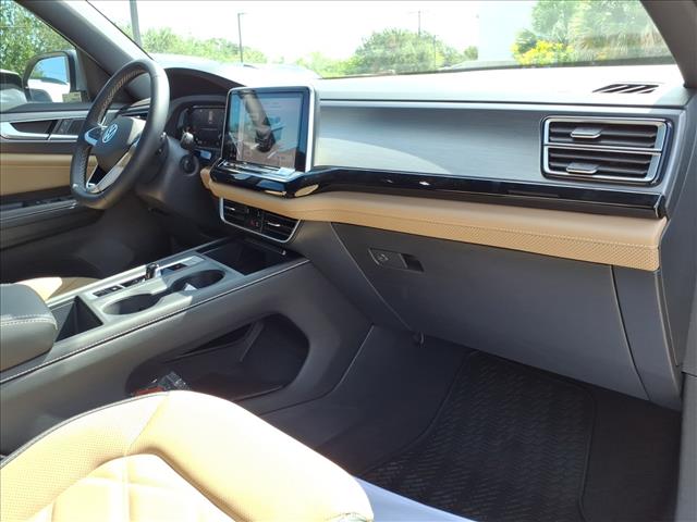 2026 Volkswagen Atlas Cross Sport SE