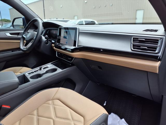 2025 Volkswagen Atlas Cross Sport 2.0T SE