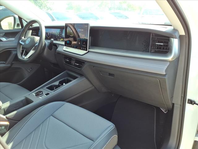 2025 Volkswagen Tiguan 2.0T SE