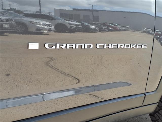 2023 Jeep Grand Cherokee Laredo