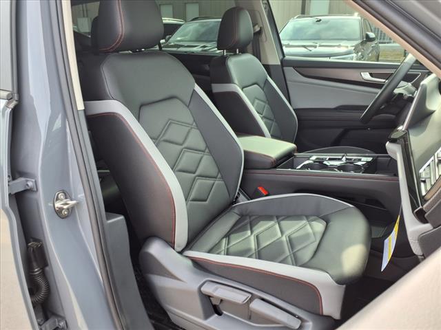 2025 Volkswagen Atlas 2.0T Peak Edition