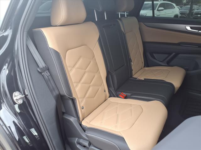 2025 Volkswagen Atlas Cross Sport 2.0T SE