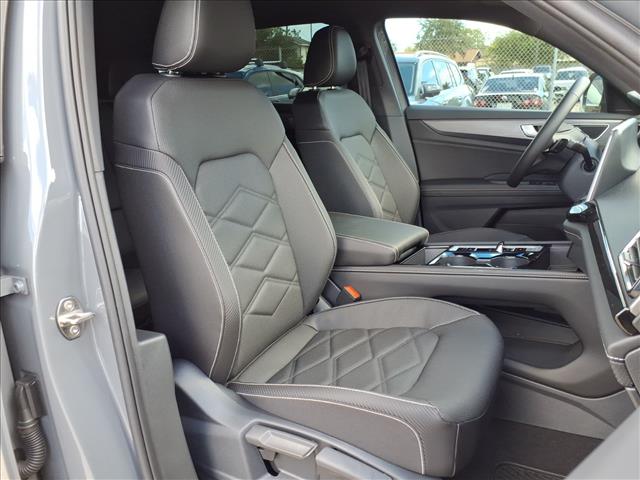 2026 Volkswagen Atlas Cross Sport SE