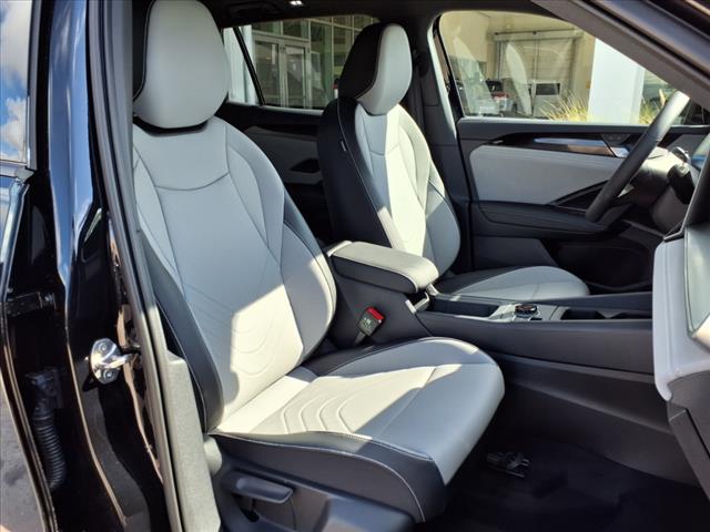 2025 Volkswagen Tiguan 2.0T SE R-Line Black