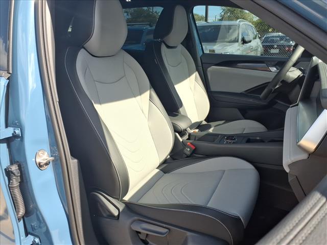 2025 Volkswagen Tiguan SE R-Line Black